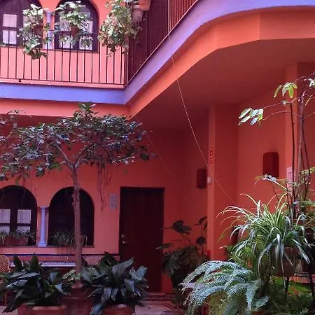 Patio De La Alameda Hotel